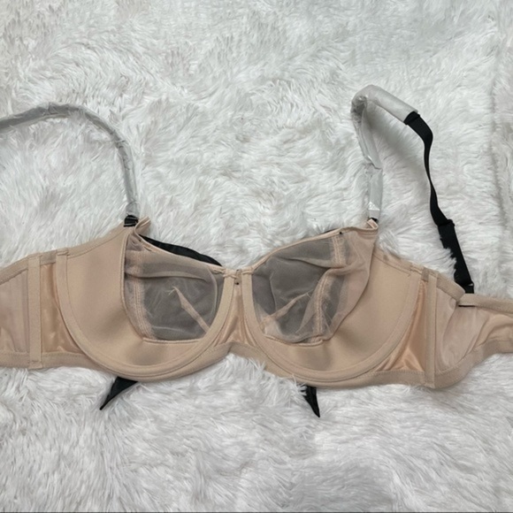 VICTORIAS SECRET Wicked Embellished Bow Bra 34DDD - Picture 11 of 11